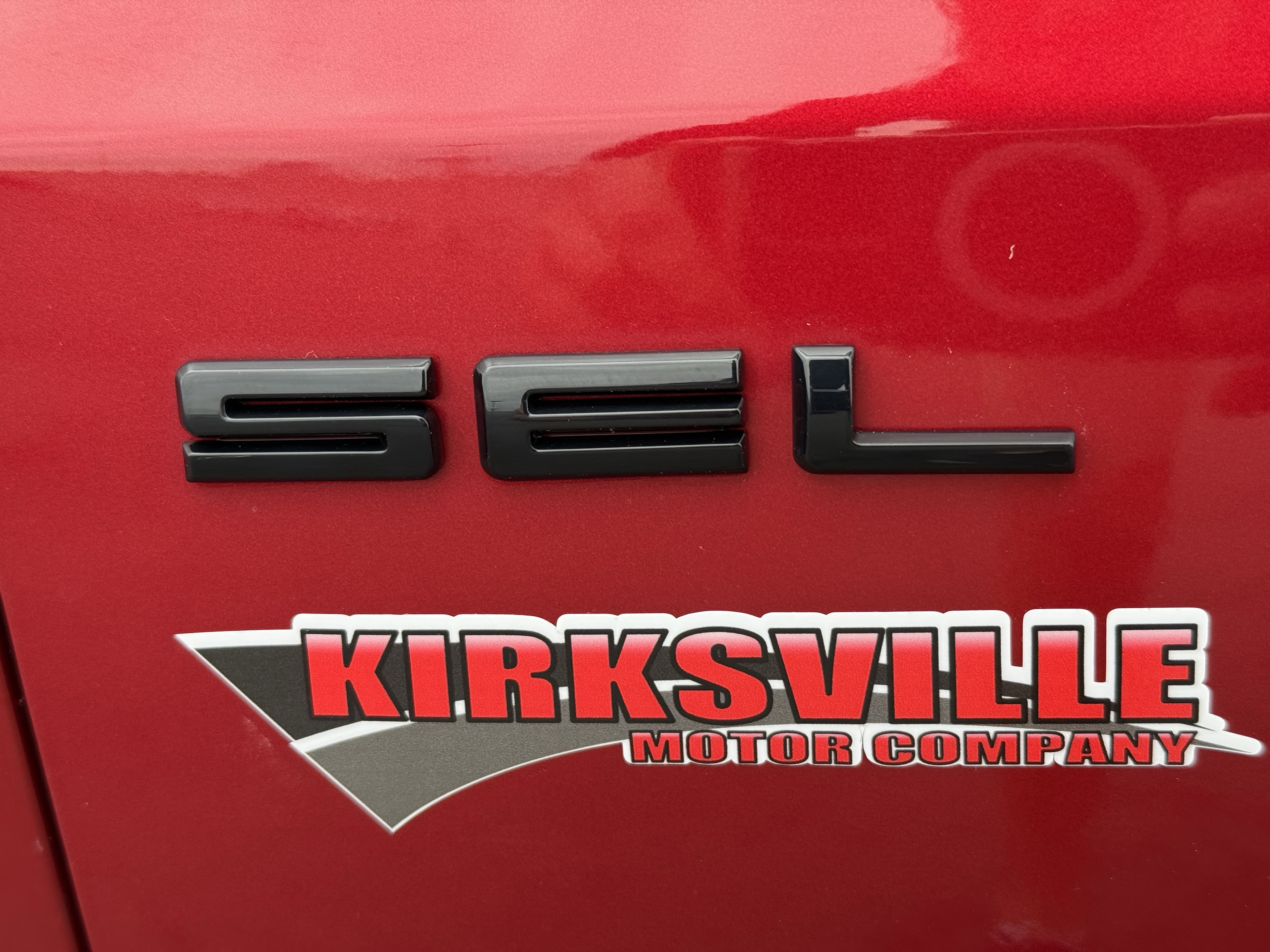Used 2022 Ford Escape SEL w/ SEL Stealth AWD Package image 9