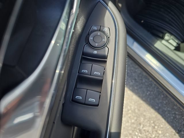 Certified 2026 Buick Envision Preferred AWD/4WD image 19