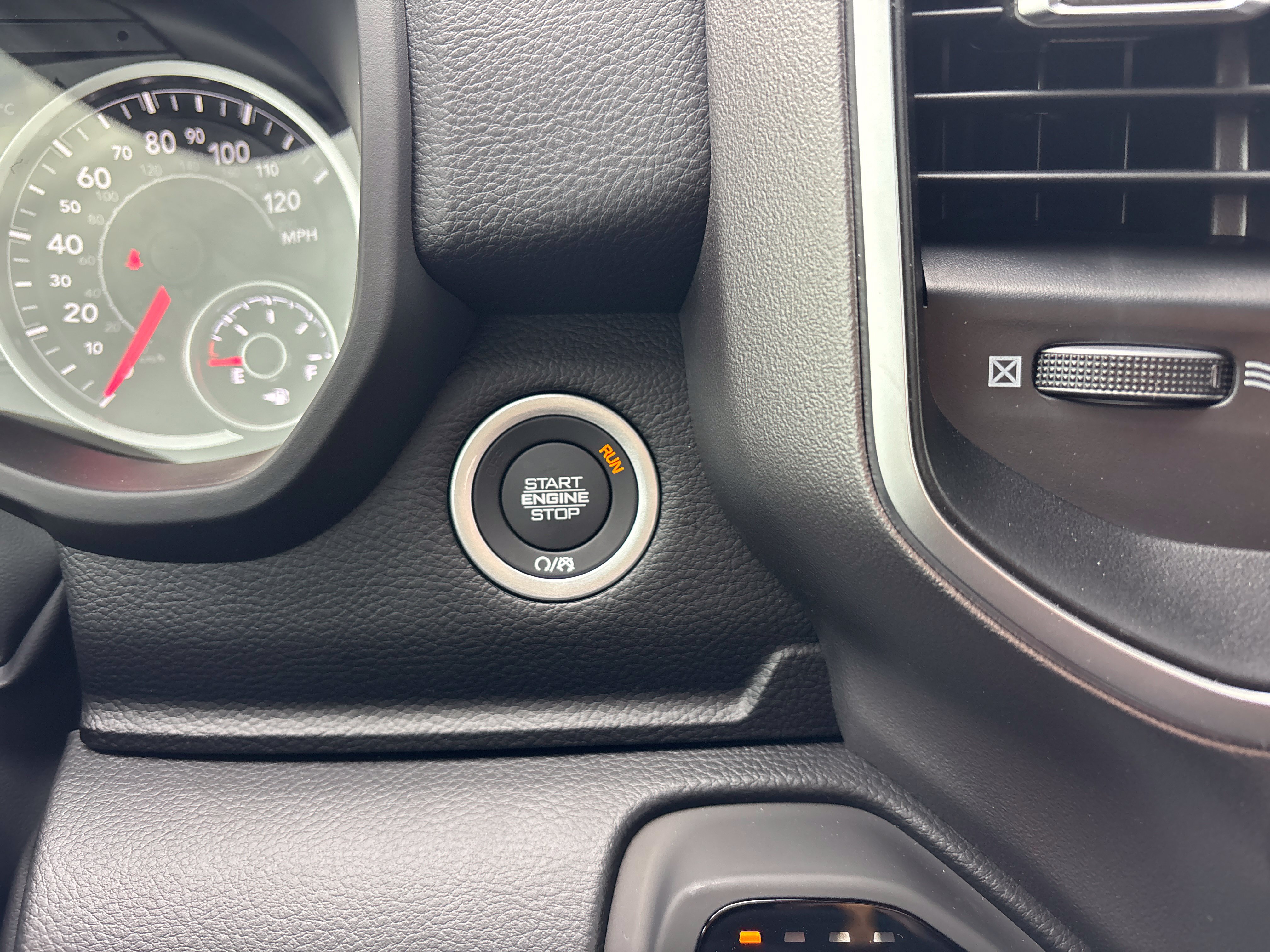 New 2027 RAM 1500 Big Horn AWD/4WD image 20
