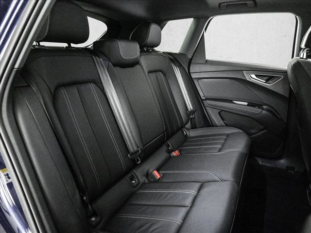 Used 2023 Audi Q4 e-tron Premium w/ Convenience Package image 21