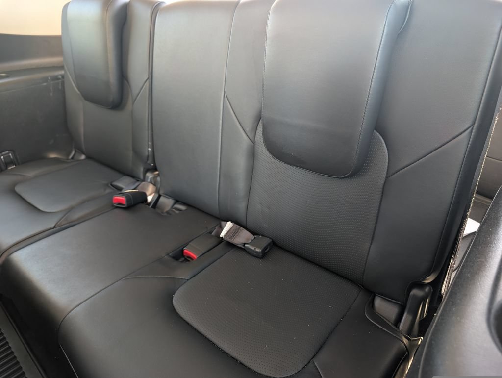 Used 2017 INFINITI QX80 4WD w/ Driver Assistance Package image 20