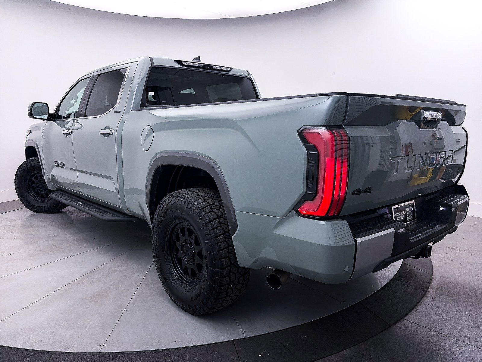 Used 2024 Toyota Tundra Limited image 4