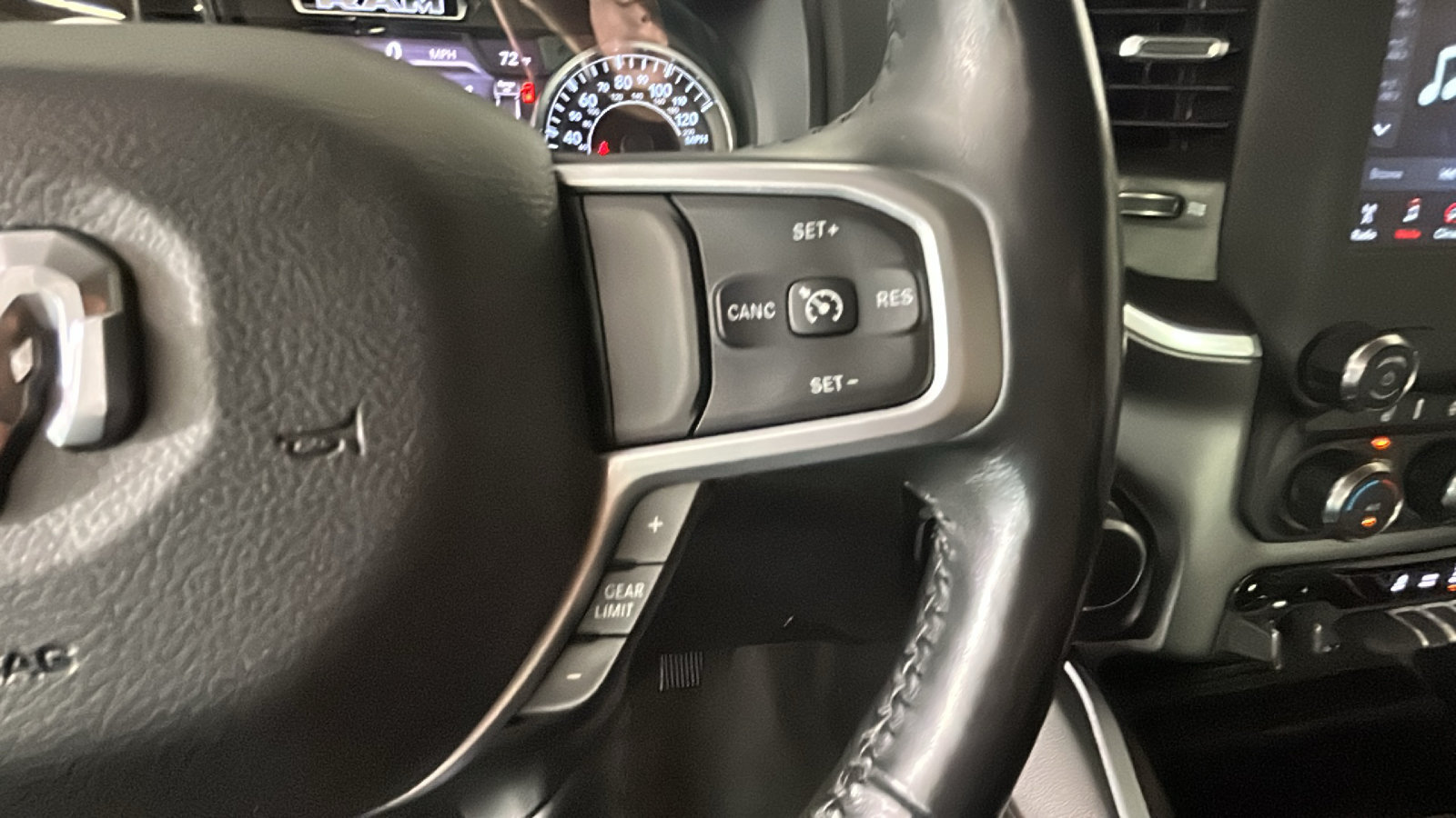 Used 2020 RAM 1500 Big Horn AWD/4WD image 21