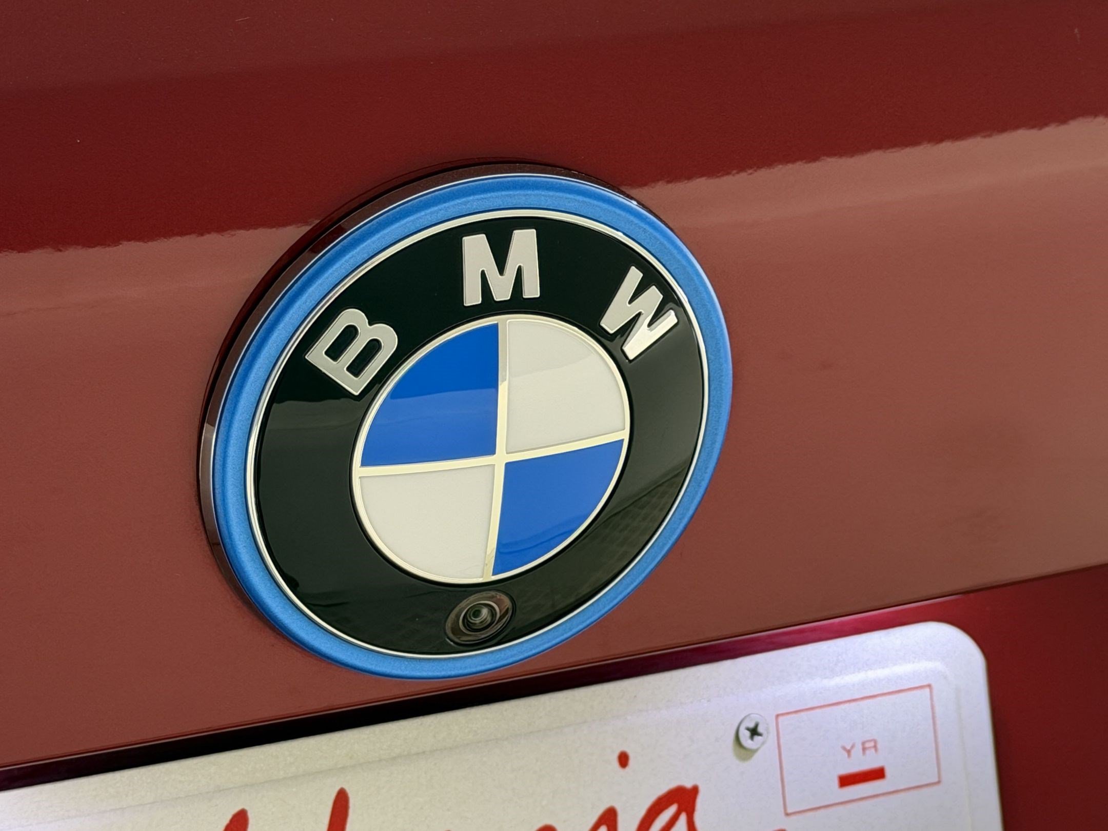 Certified 2025 BMW i4 eDrive40 w/ M Sport Package RWD image 32