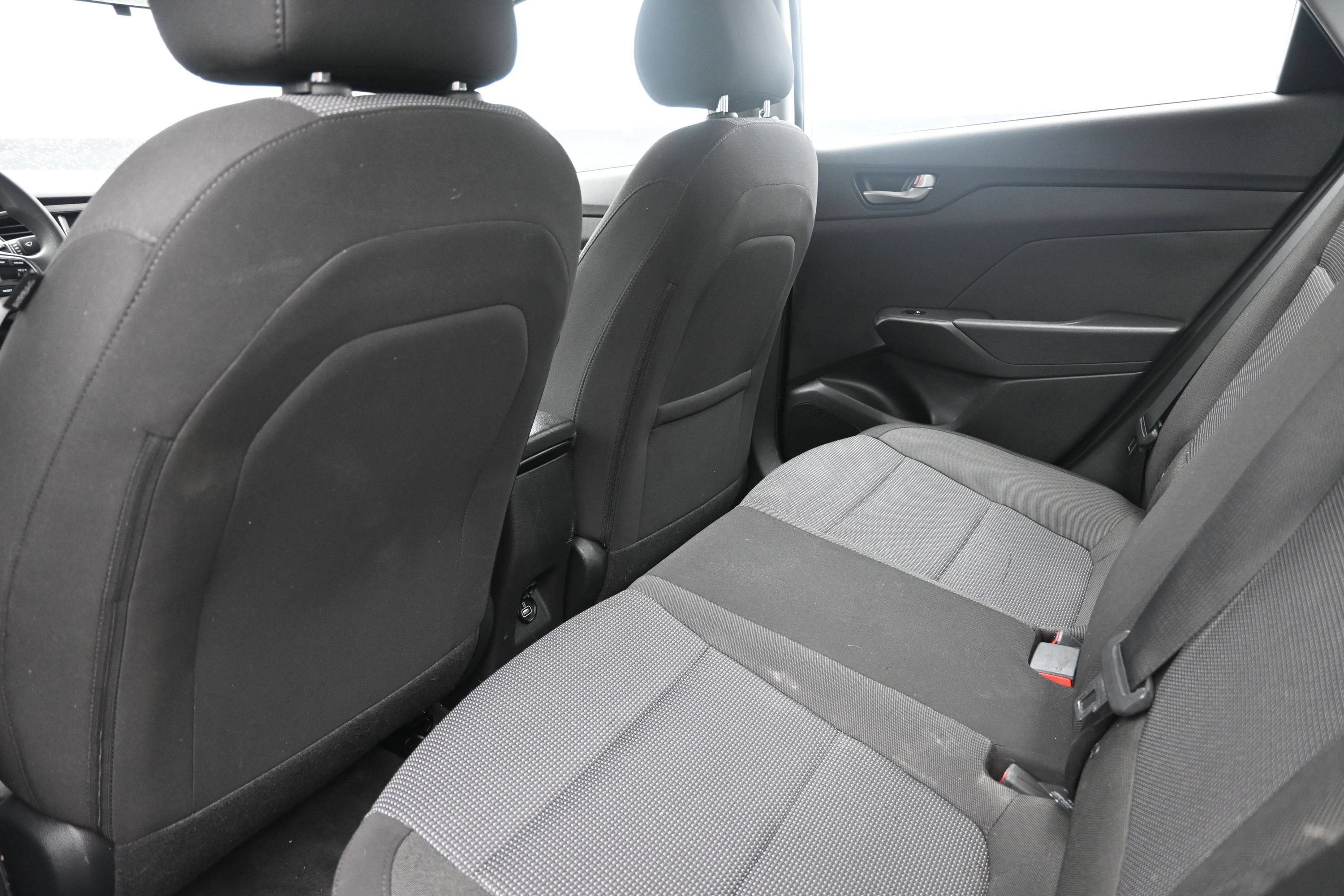 Used 2022 Hyundai Accent SEL FWD image 21