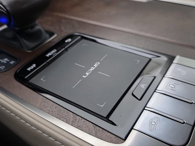 Certified 2020 Lexus LS 500 w/ Interior Upgrade Package RWD image 24