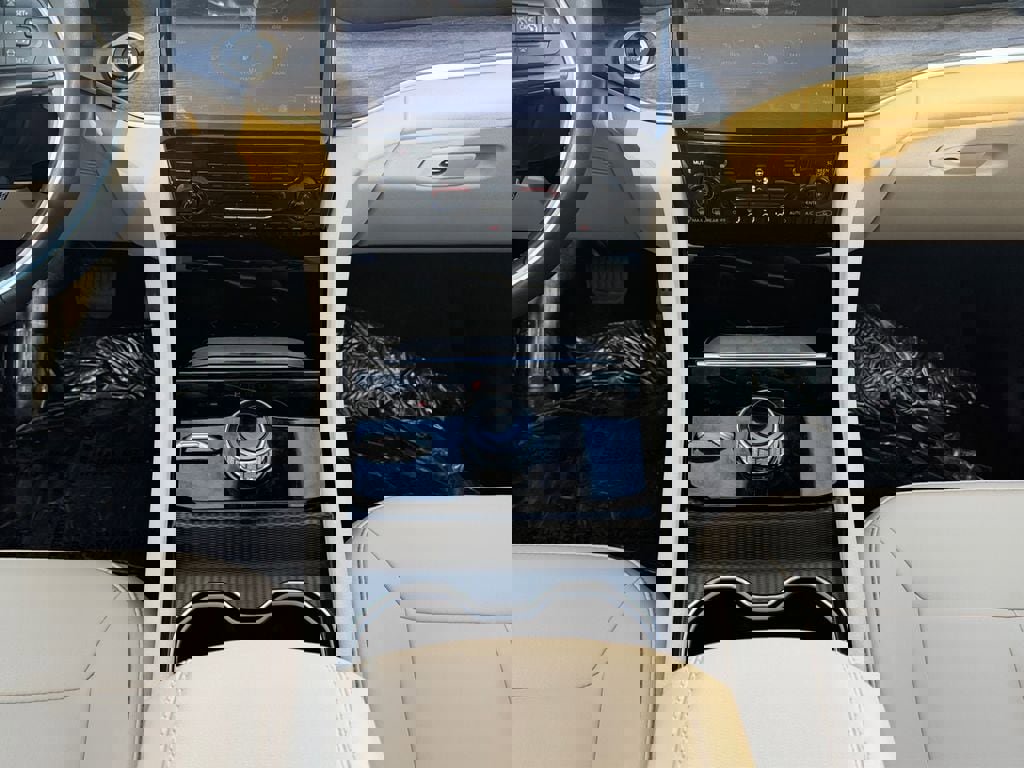 Used 2024 Jeep Grand Cherokee Limited image 15