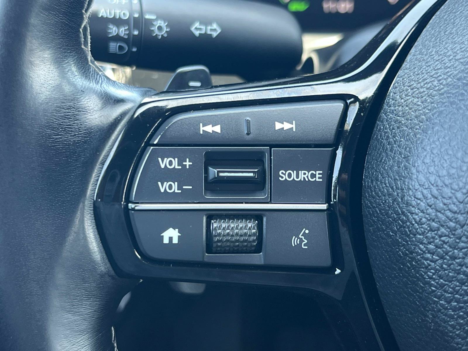 Certified 2025 Honda Civic Sport image 9