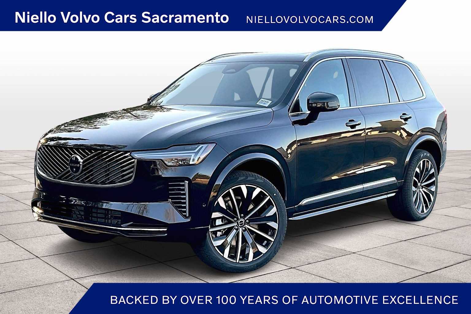 New 2026 Volvo XC90 B5 Plus w/ Protection Package image 1
