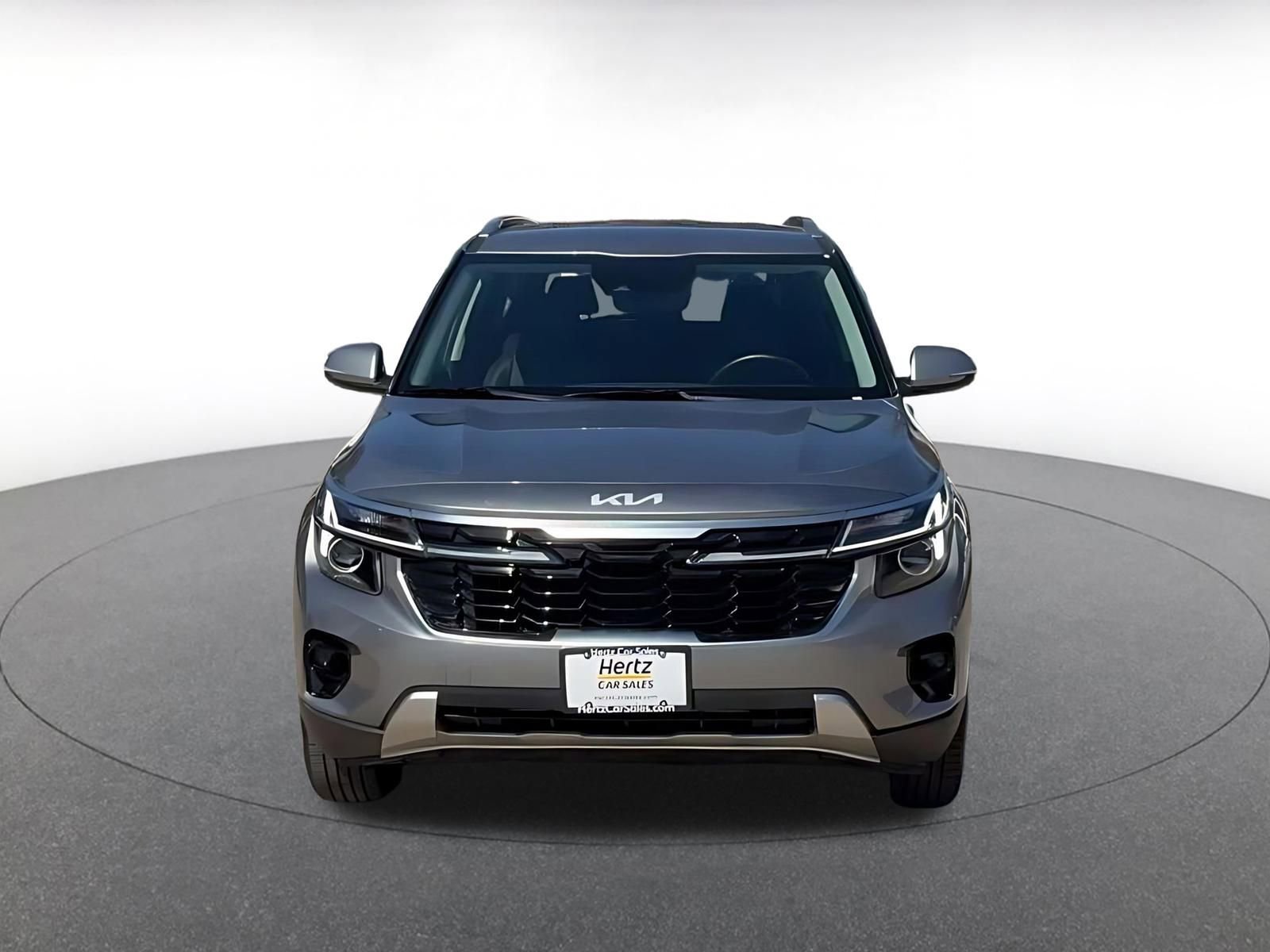 Used 2025 Kia Seltos S image 4