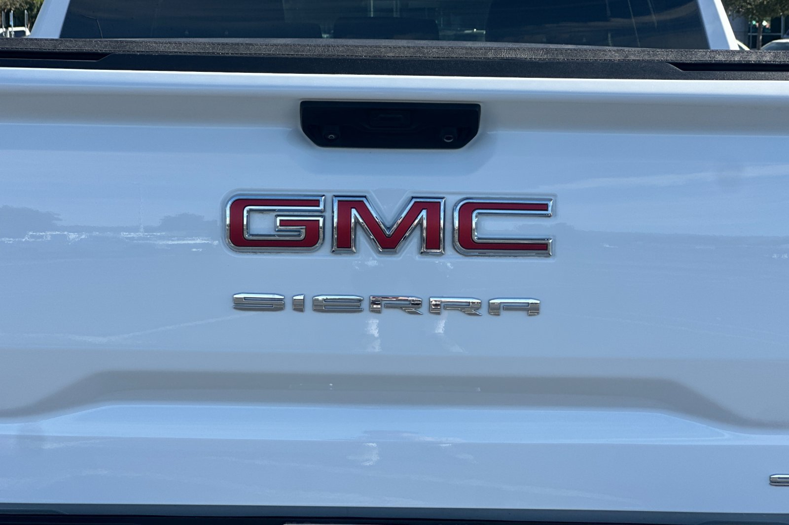 Used 2024 GMC Sierra 1500 SLE AWD/4WD image 46