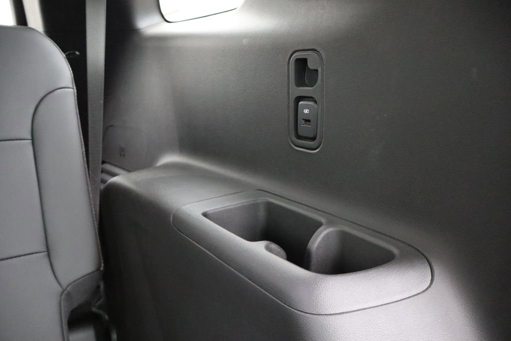 Used 2023 Chevrolet Traverse LT image 45