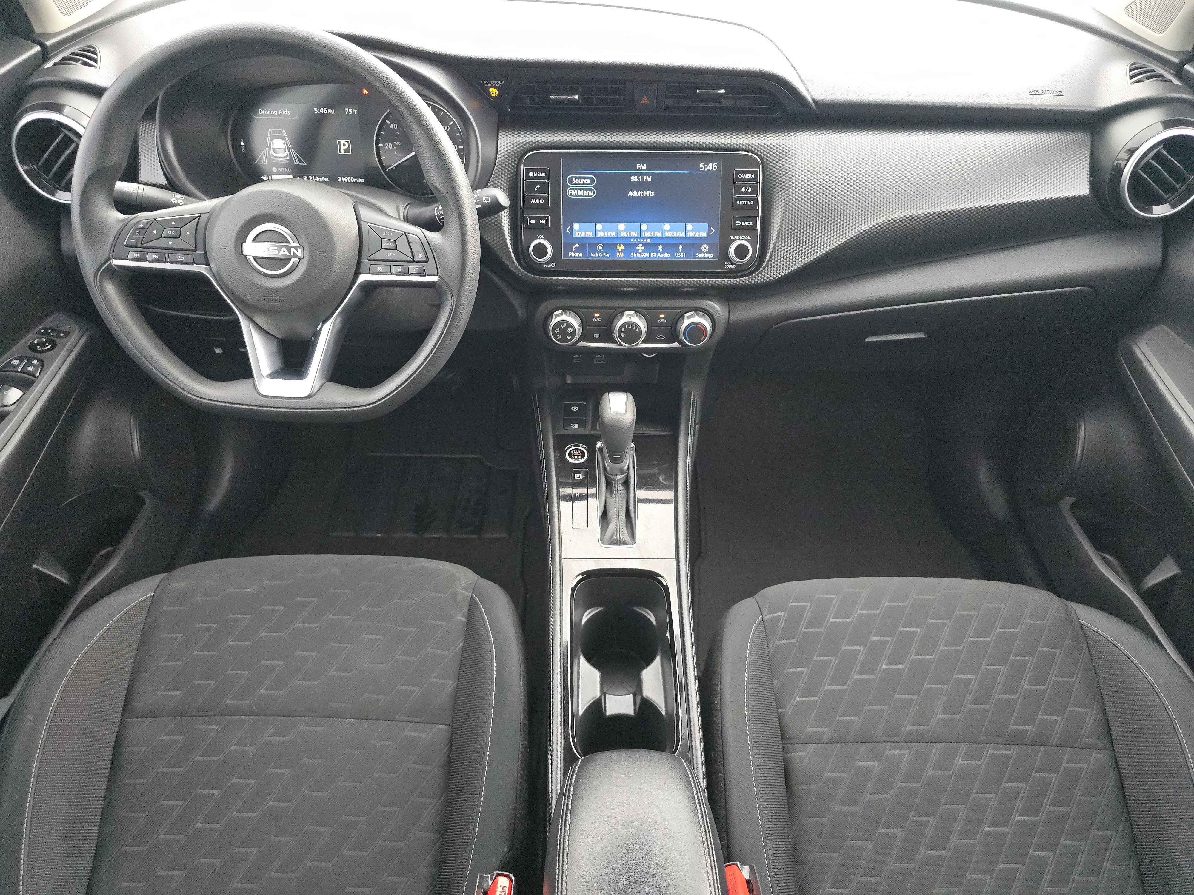 Used 2024 Nissan Kicks SV image 6