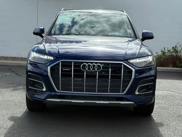 Used 2021 Audi Q5 Prestige w/ Prestige Package AWD/4WD image 3