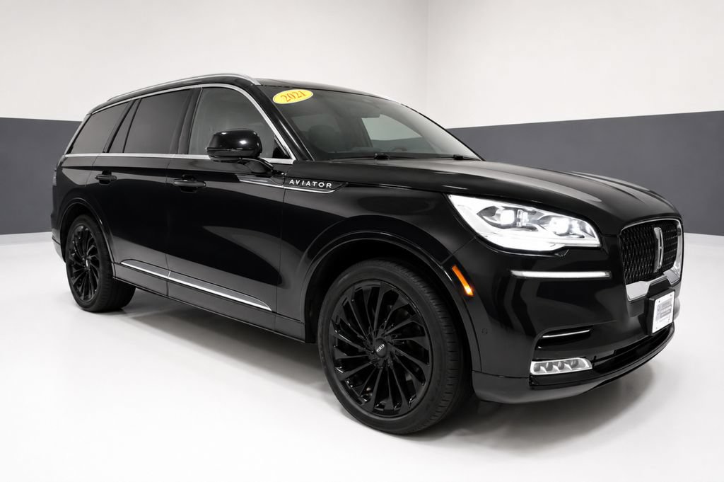 Used 2021 Lincoln Aviator Reserve w/ Equipment Group 210A AWD/4WD image 7