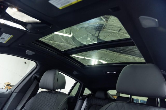 New 2027 BMW X6 M60i AWD/4WD image 16