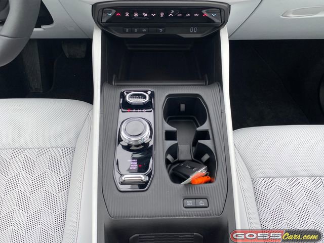 New 2026 Jeep Cherokee Overland image 13