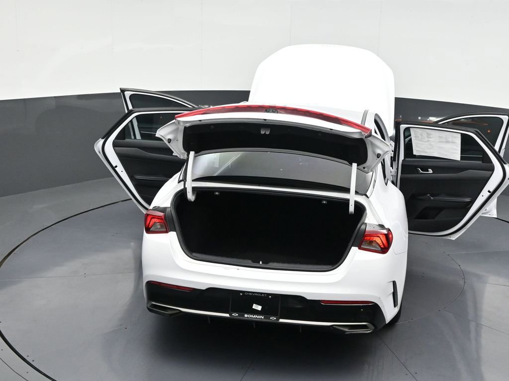 Used 2023 Kia K5 LXS image 35