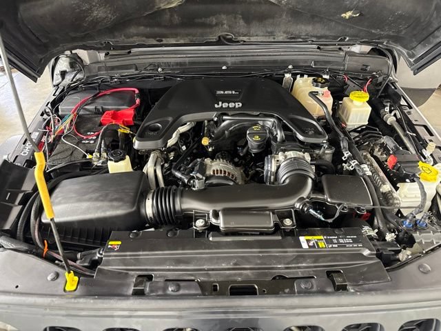 Used 2020 Jeep Gladiator Mojave AWD/4WD image 13