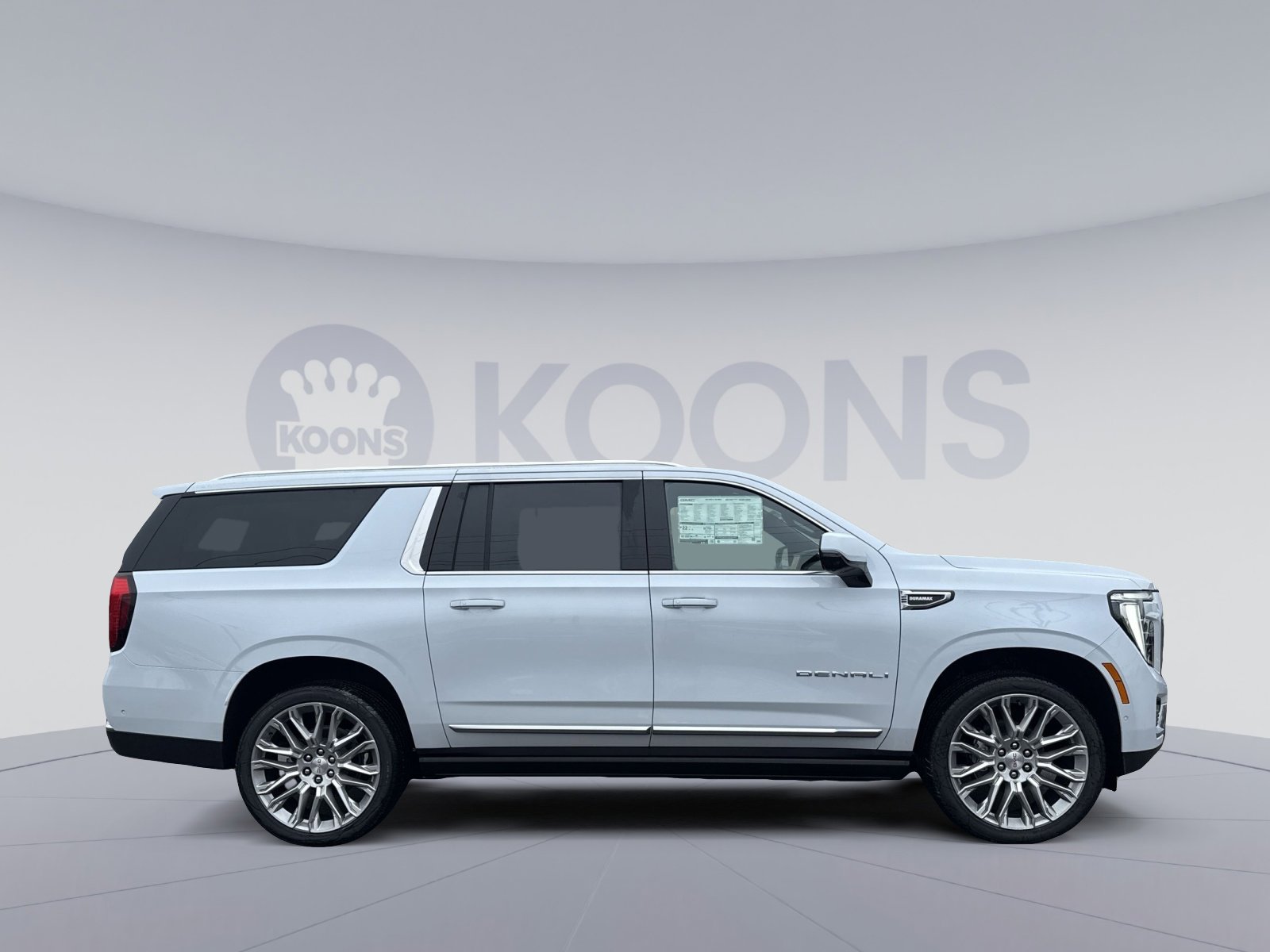 New 2026 GMC Yukon XL Denali w/ Denali Reserve Package image 8