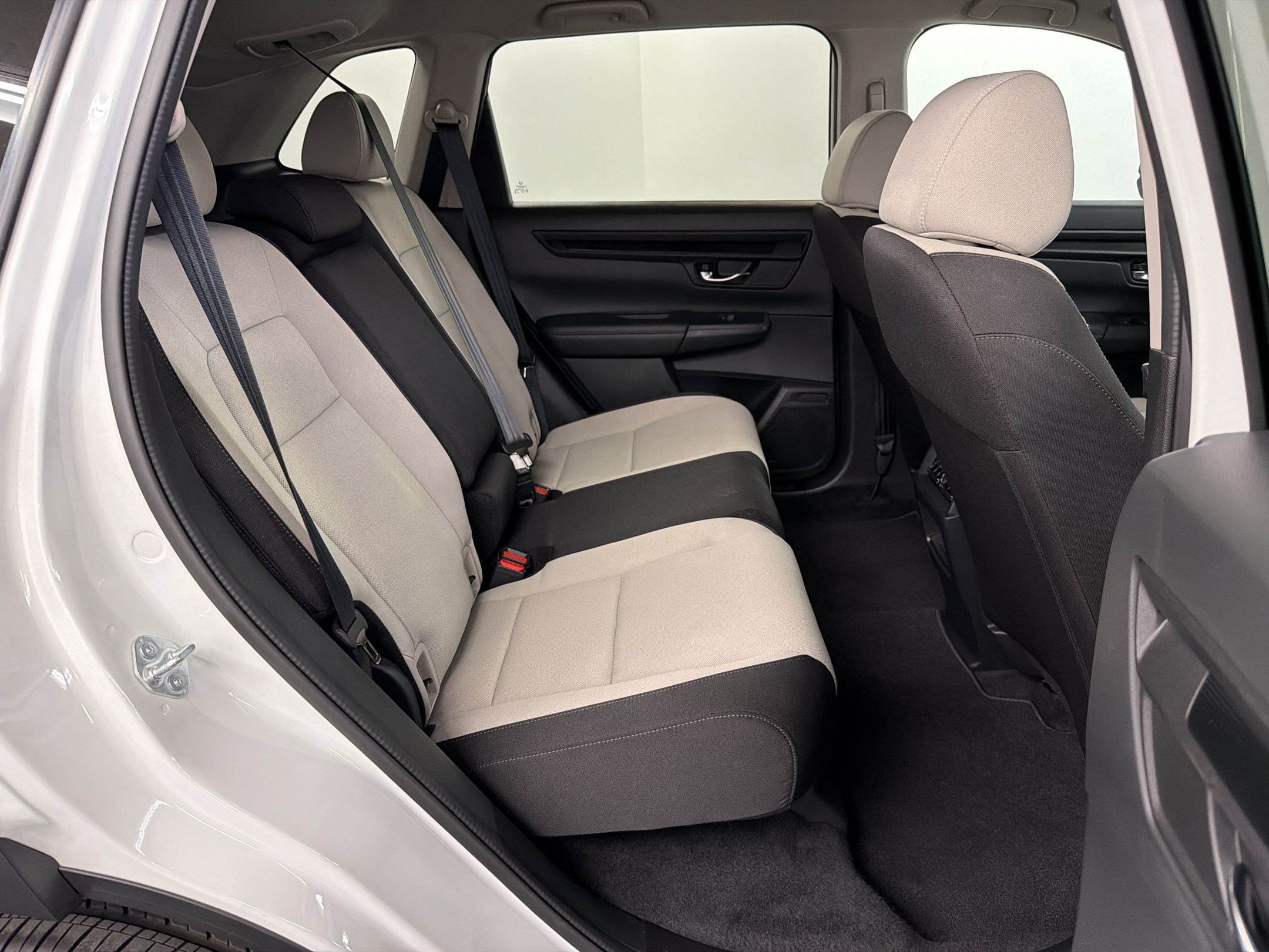 Certified 2025 Honda CR-V LX image 29