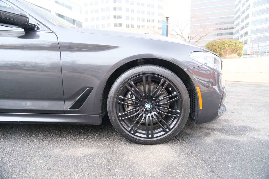 Used 2020 BMW 540i xDrive xDrive M SPORT LINE w/ M Sport Package AWD/4WD image 15
