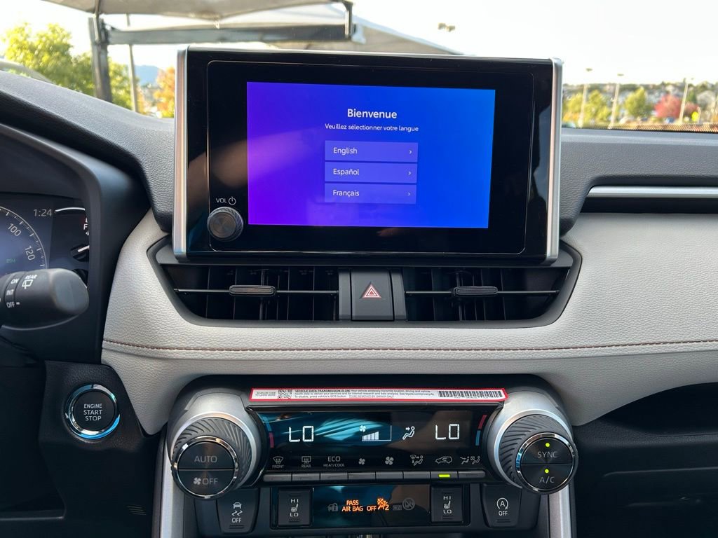 Used 2025 Toyota RAV4 XLE w/ Convenience Package image 21
