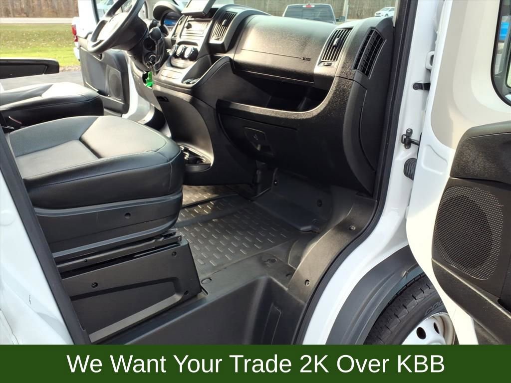 Used 2016 RAM ProMaster 1500 w/ Interior Convenience Group image 28