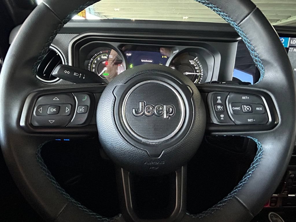 Used 2024 Jeep Wrangler Unlimited Rubicon 4xe AWD/4WD image 28