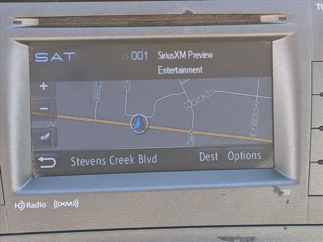 Used 2014 Toyota Prius Three image 17