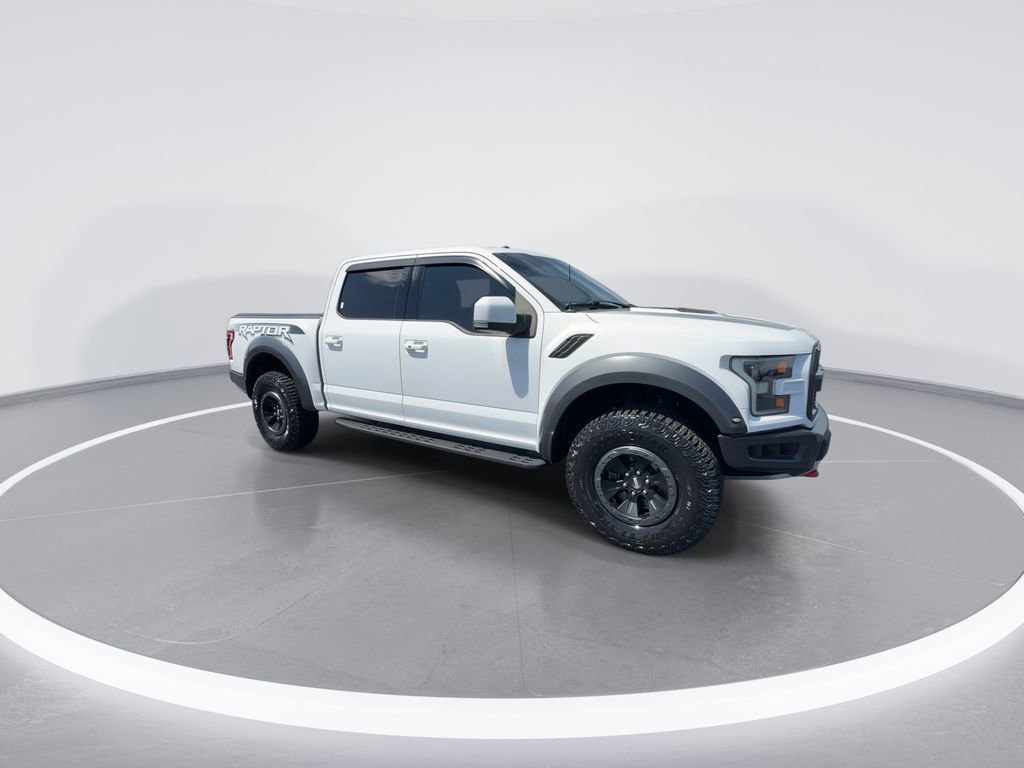Used 2017 Ford F150 Raptor w/ Equipment Group 802A Luxury AWD/4WD image 2