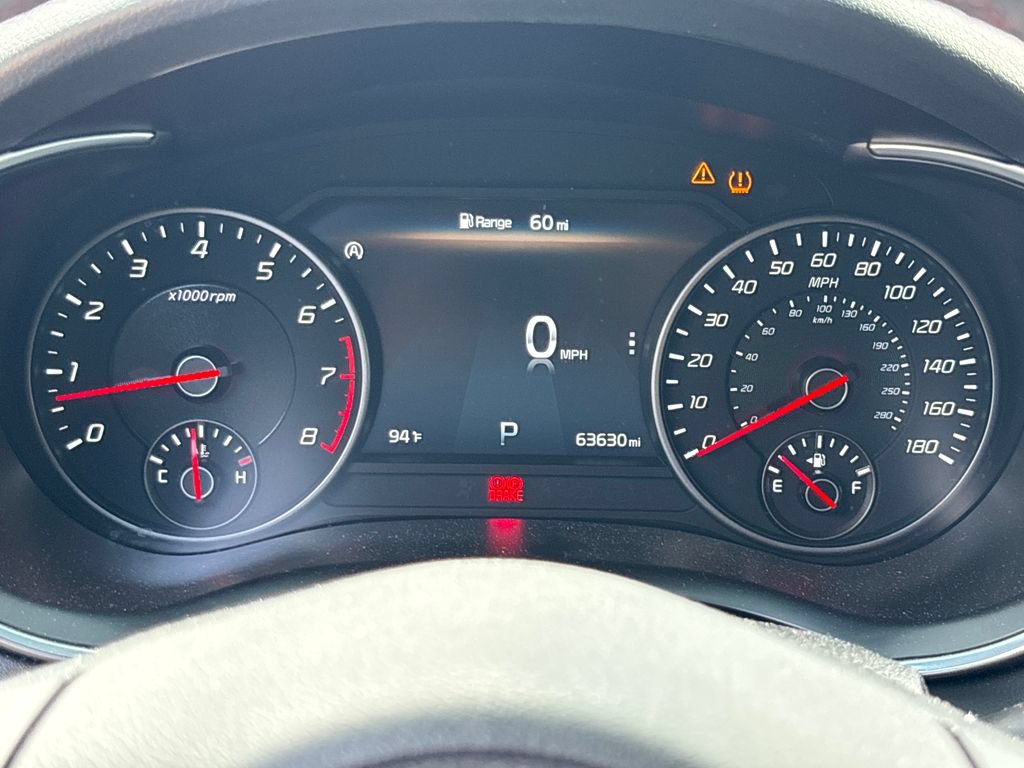 Used 2022 Kia Stinger GT2 w/ Red Interior Color Package RWD image 21