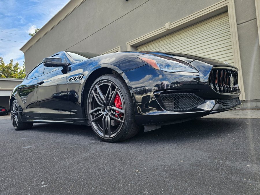 Used 2020 Maserati Quattroporte S GranSport Q4 AWD/4WD image 3