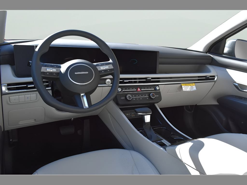 New 2026 Hyundai Tucson SE FWD image 12