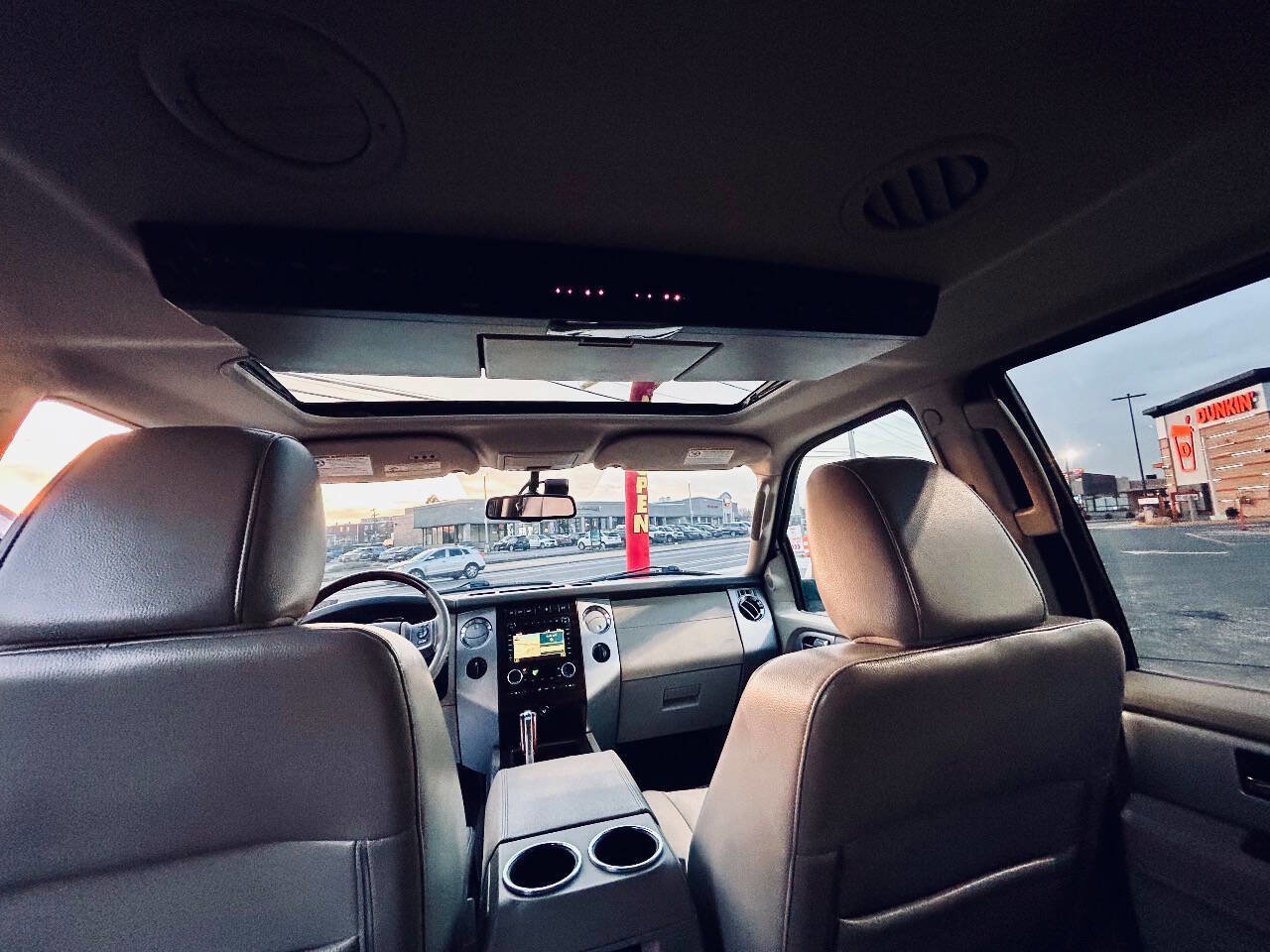 Used 2009 Ford Expedition Limited image 29