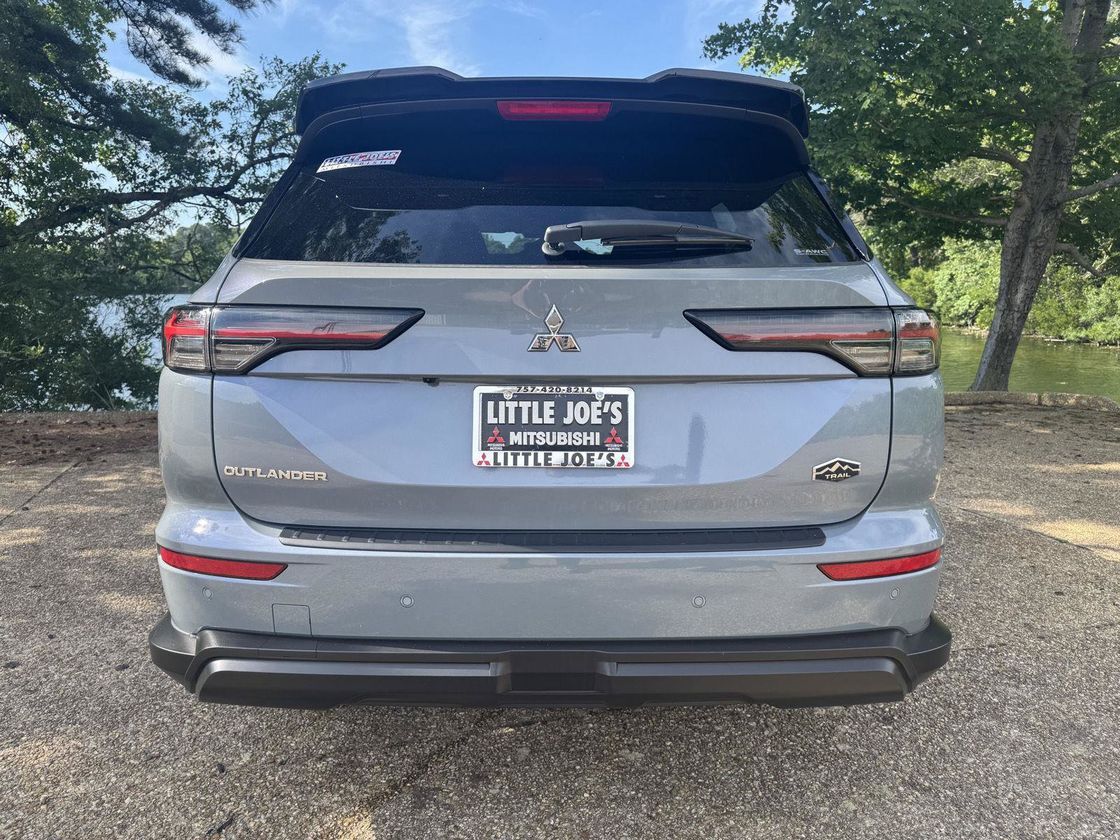 New 2026 Mitsubishi Outlander AWD image 6