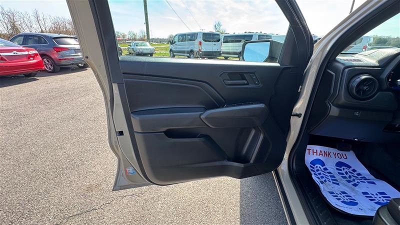 Used 2023 Chevrolet Colorado W/T RWD image 37