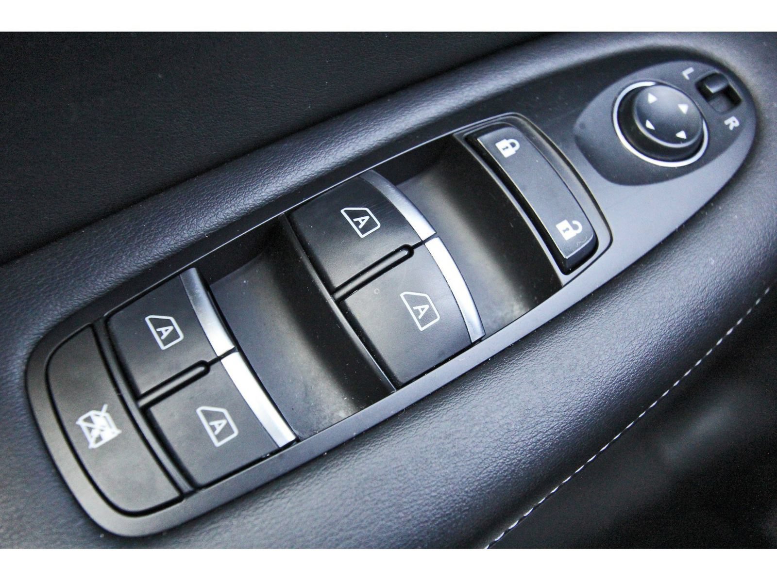 Used 2022 INFINITI QX55 Essential w/ Proactive Package AWD/4WD image 21