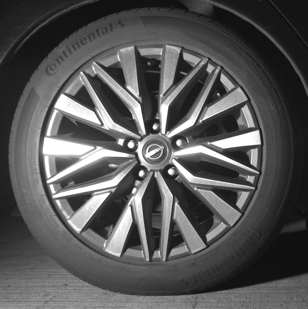 Used 2025 Nissan Altima 2.5 SV image 15