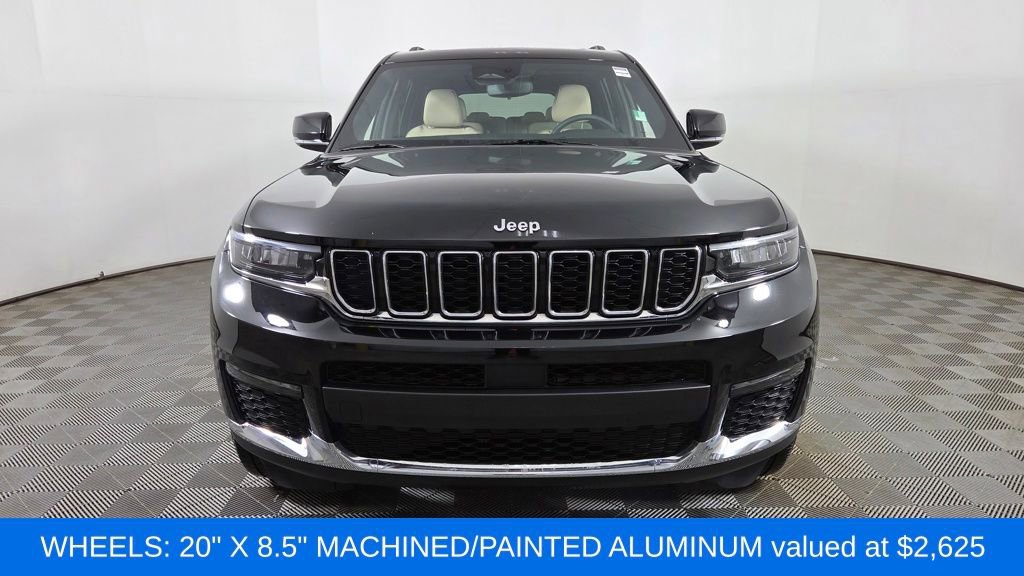 Used 2023 Jeep Grand Cherokee L Limited image 2