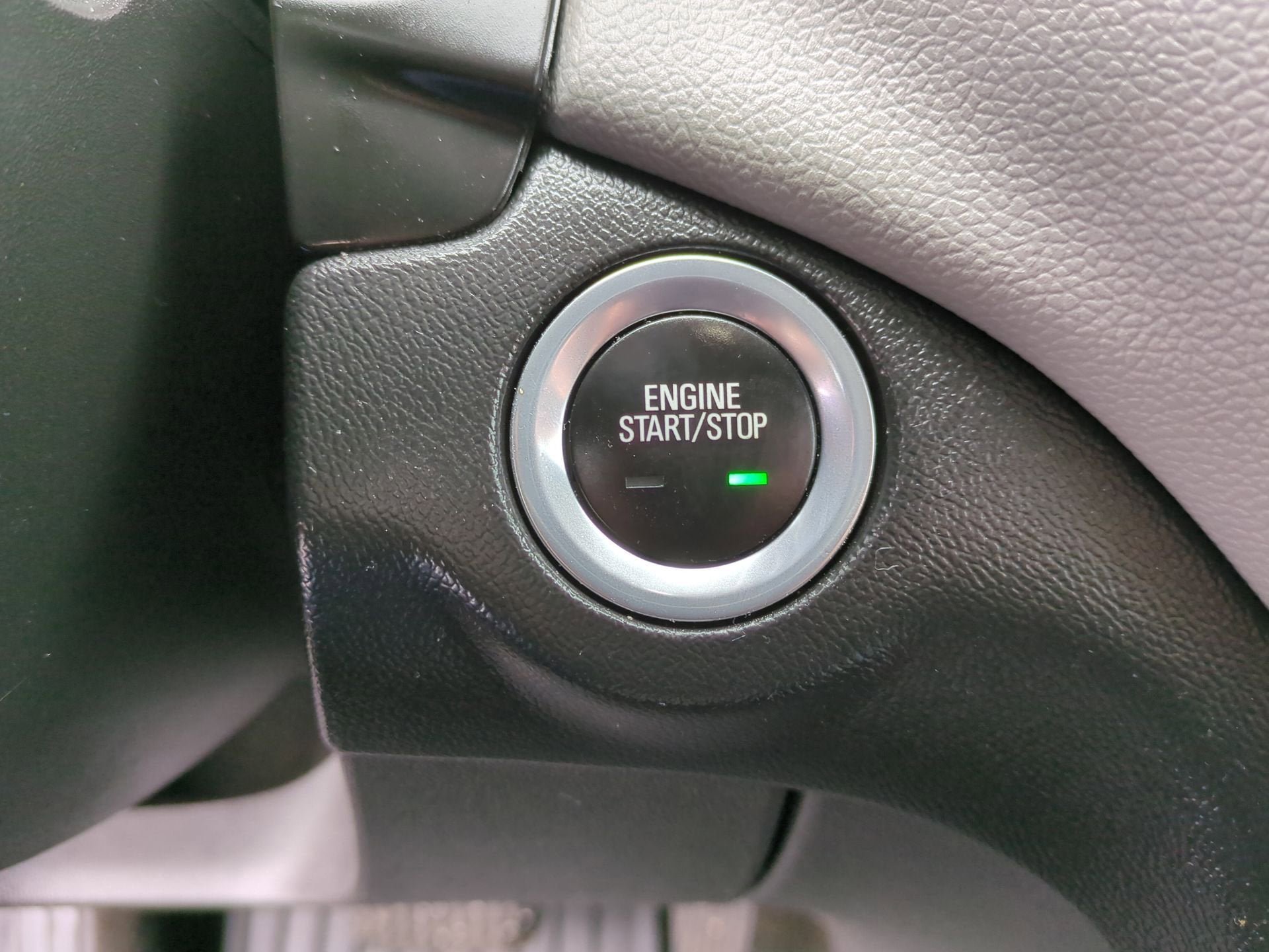 Certified 2023 Chevrolet Equinox LS AWD/4WD image 16