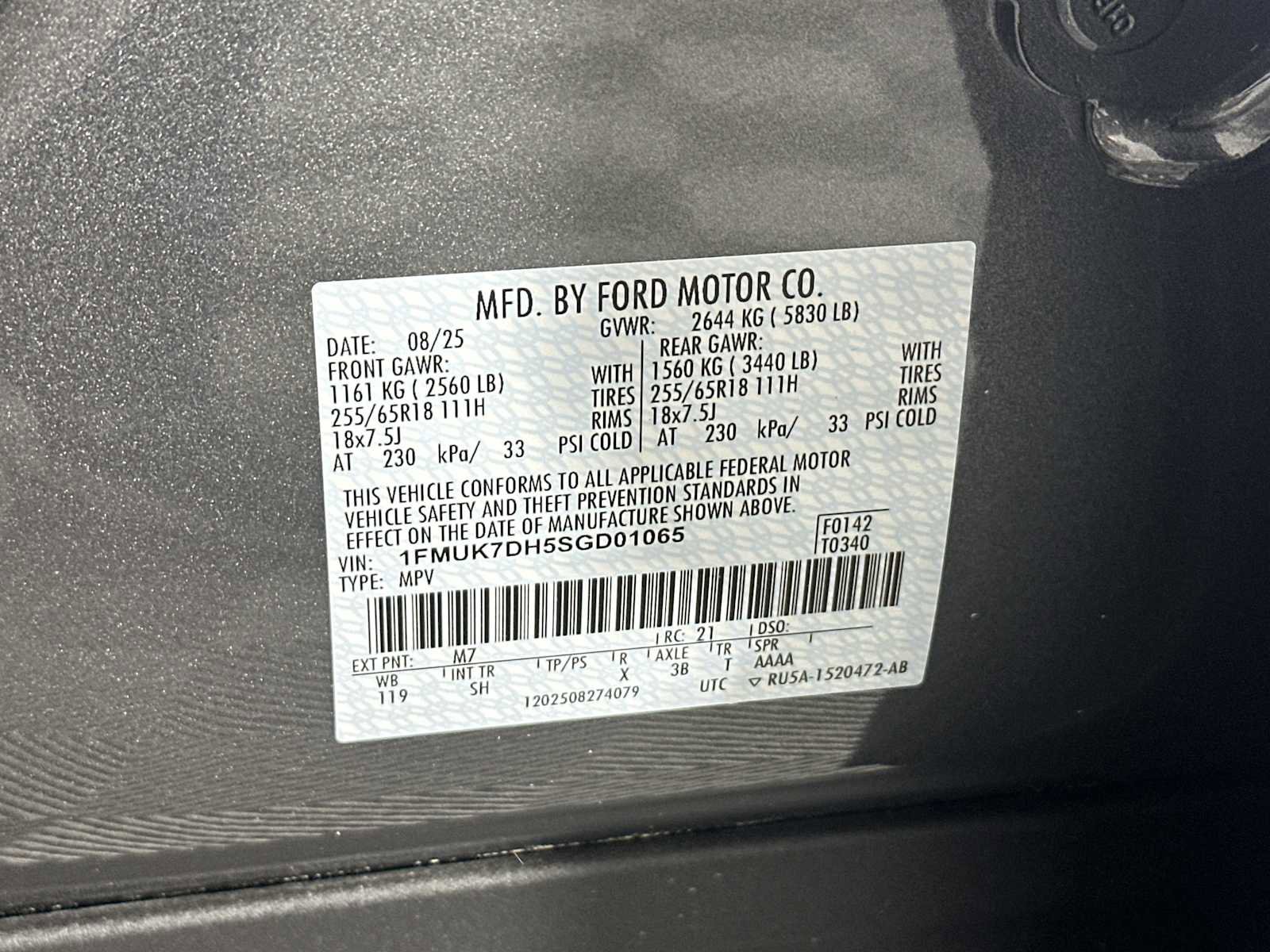 Used 2025 Ford Explorer Active w/ Active Comfort Package RWD image 38