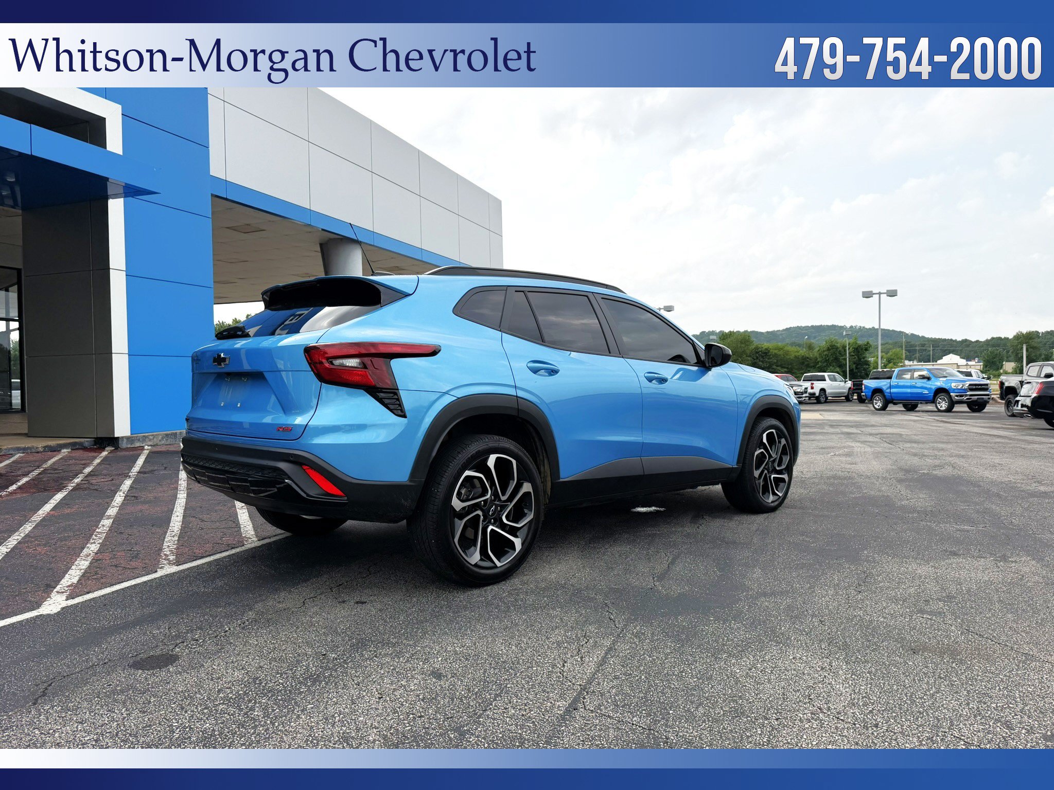 Used 2025 Chevrolet Trax RS w/ Sunroof Package FWD image 6