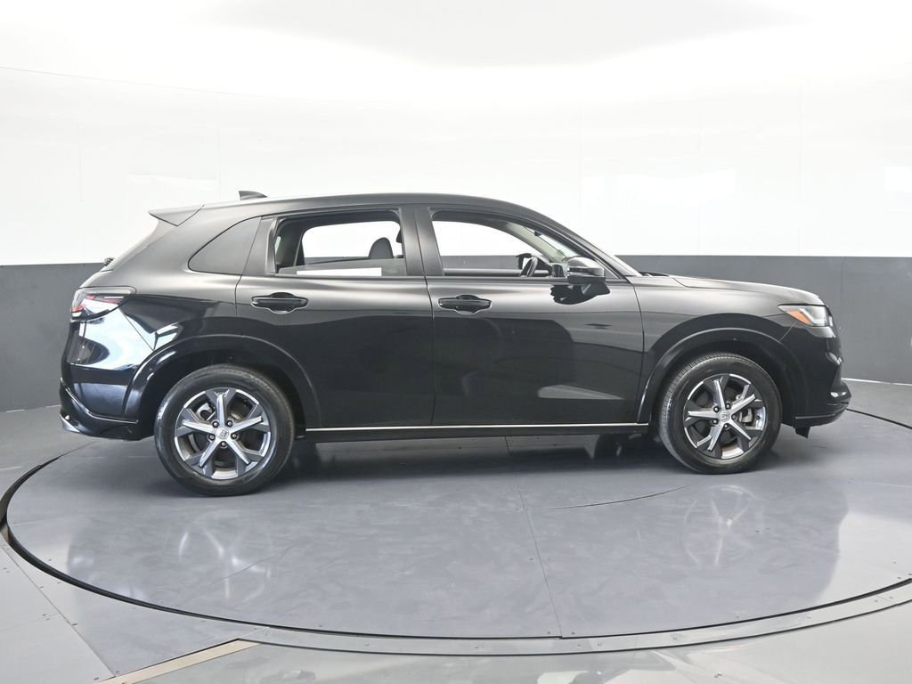 Used 2023 Honda HR-V EX-L image 7