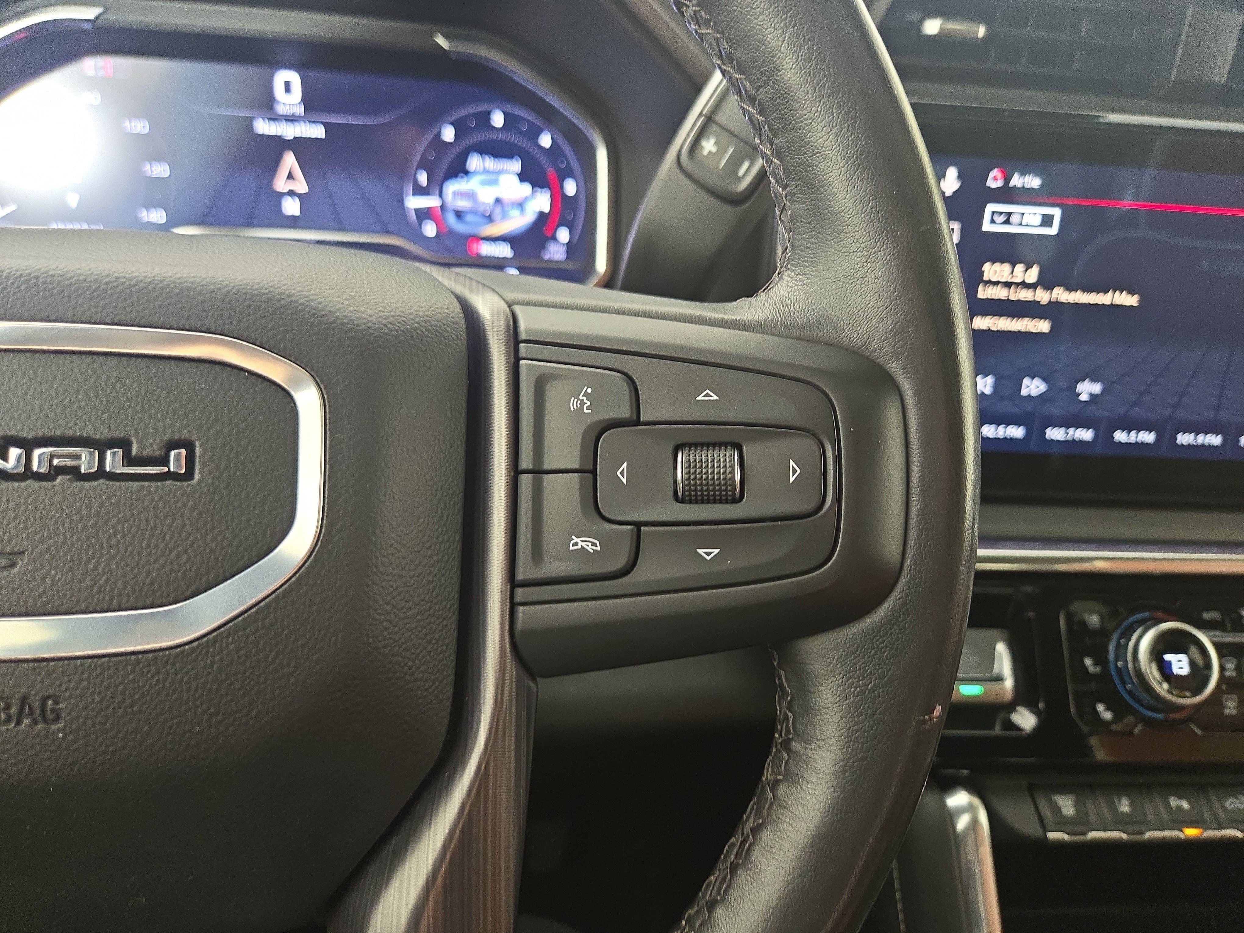 Certified 2024 GMC Sierra 2500 Denali Ultimate AWD/4WD image 16