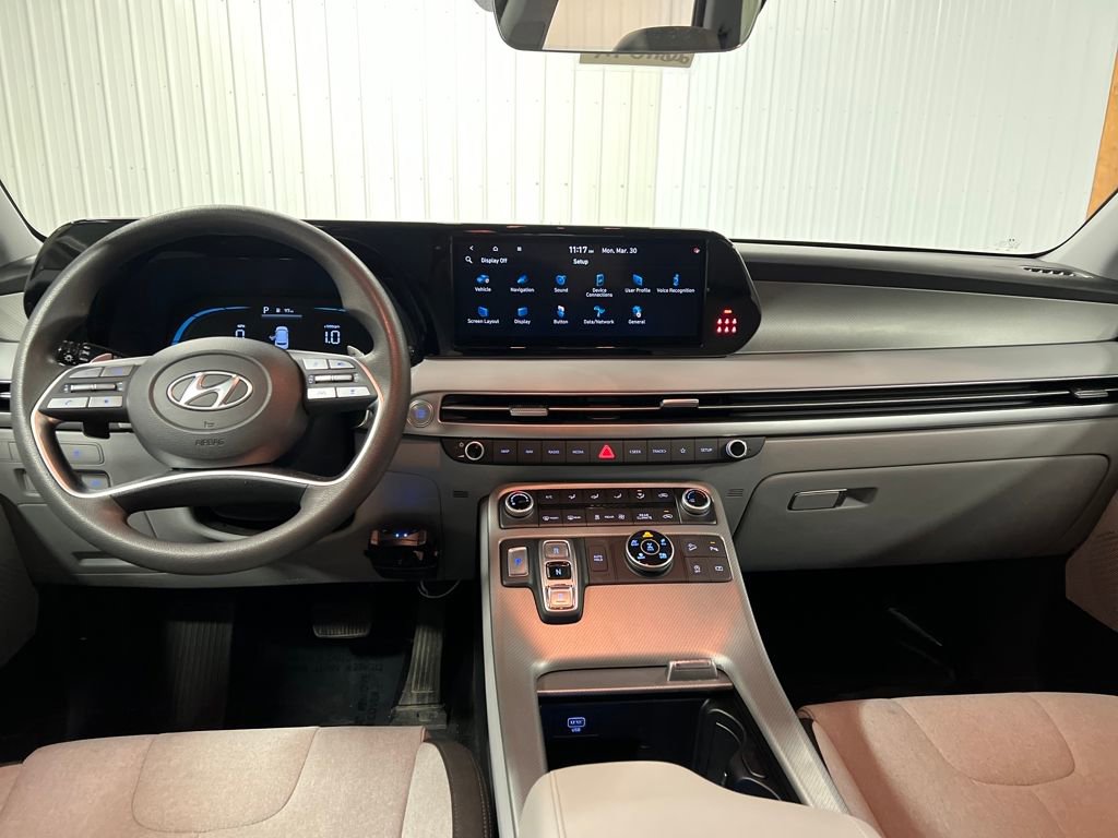 Used 2023 Hyundai Palisade SE w/ Cargo Package image 17