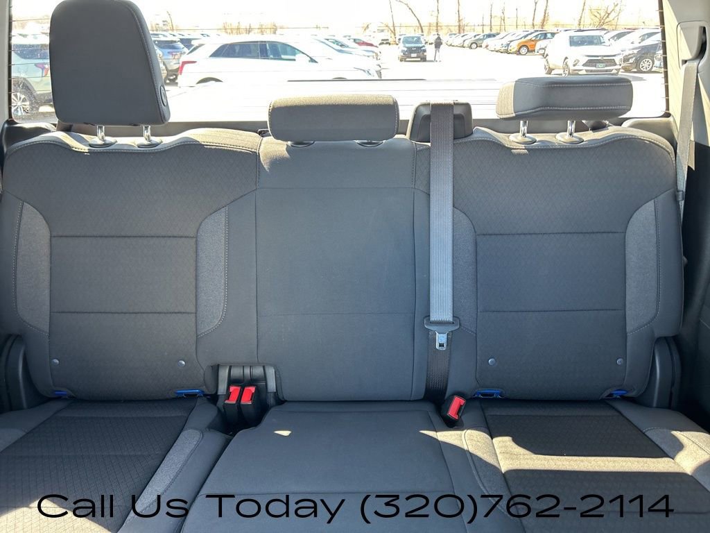 Certified 2025 Chevrolet Silverado 1500 LT AWD/4WD image 32