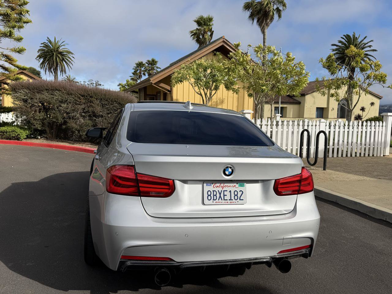 Used 2015 BMW 328i Sedan RWD image 5
