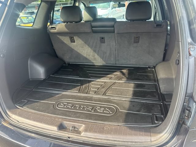 Used 2012 Hyundai Santa Fe SE AWD/4WD image 23