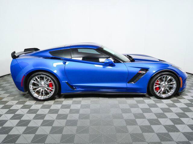 Used 2016 Chevrolet Corvette Z06 w/ 2LZ Preferred Equipment Group RWD image 2